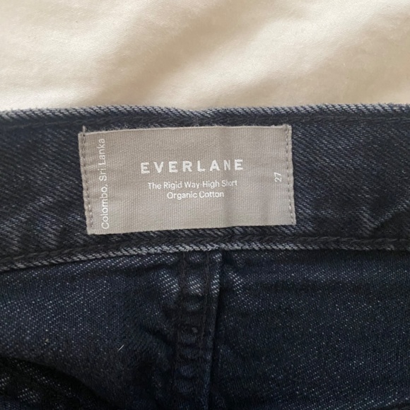 Everlane High Waisted Shorts - Picture 2 of 3